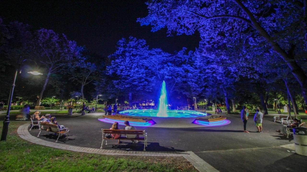 Great Apartment Near The Sea,Central Place! 부르가스 외부 사진