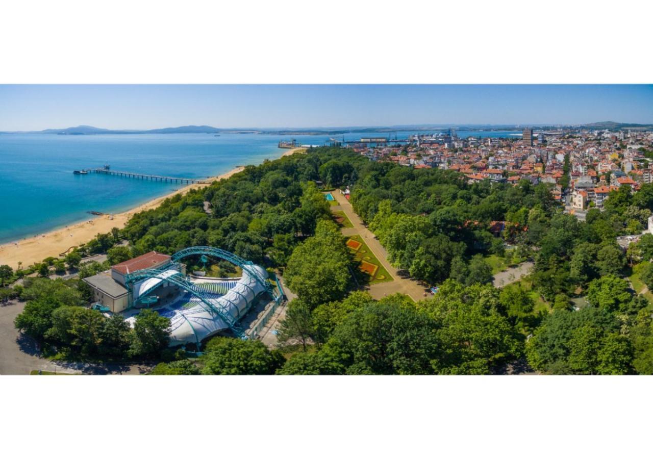 Great Apartment Near The Sea,Central Place! 부르가스 외부 사진